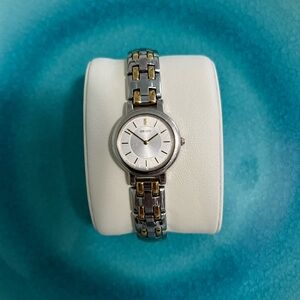 Seiko Ladies’ Vintage Quartz Watch